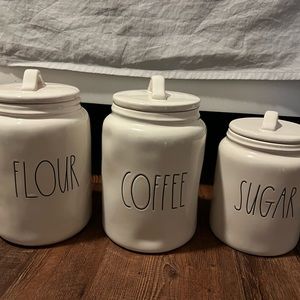 RAE DUNN canister set of 3